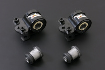 Mazda 3 03-08 / 5 05+ Främre Nedre Stag Bussning (Förstärkta Gummibussningar) 4 Delar/Set Hardrace